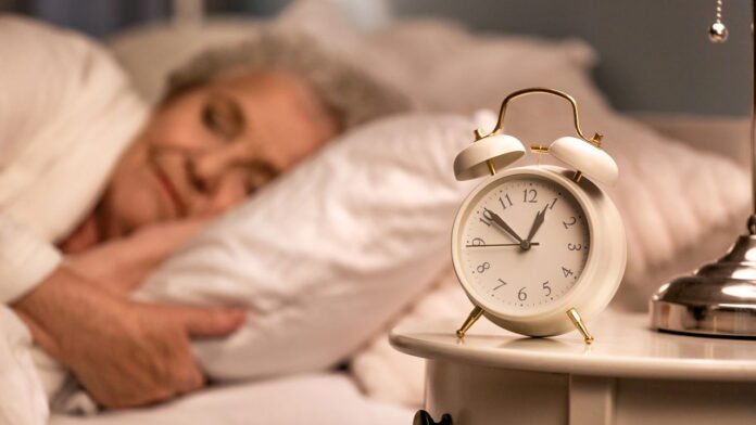 Idoso-dormindo_1752284163647 idosa dormindo