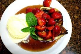 download (43) panqueca de cottage com aveia servida com frutas