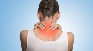 download (20) Pessoa com sensação de pressão na nuca ao final do dia