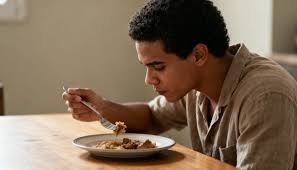 download (6) Regularidade alimentar e seus efeitos positivos no metabolismo