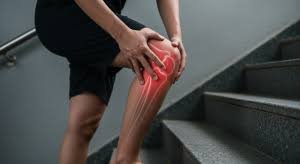 images (9) Fraqueza nas pernas ao subir escadas