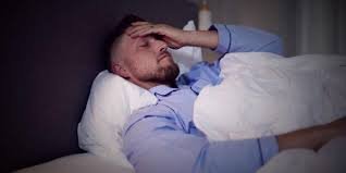 download (25) Pessoa deitada na cama com dificuldade para respirar pelo nariz