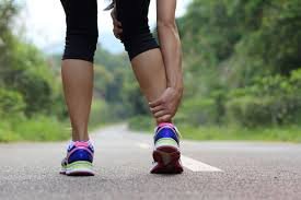 download (36) Dor na panturrilha ao caminhar durante exercício