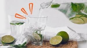 download (51) Água com Limão: Benefícios Reais e Riscos Ocultos que Você Precisa Saber!