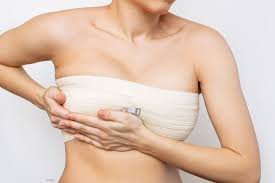download mulher em recuperação após cirurgia plastica