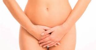 images mulher falando sobre ninfoplastia